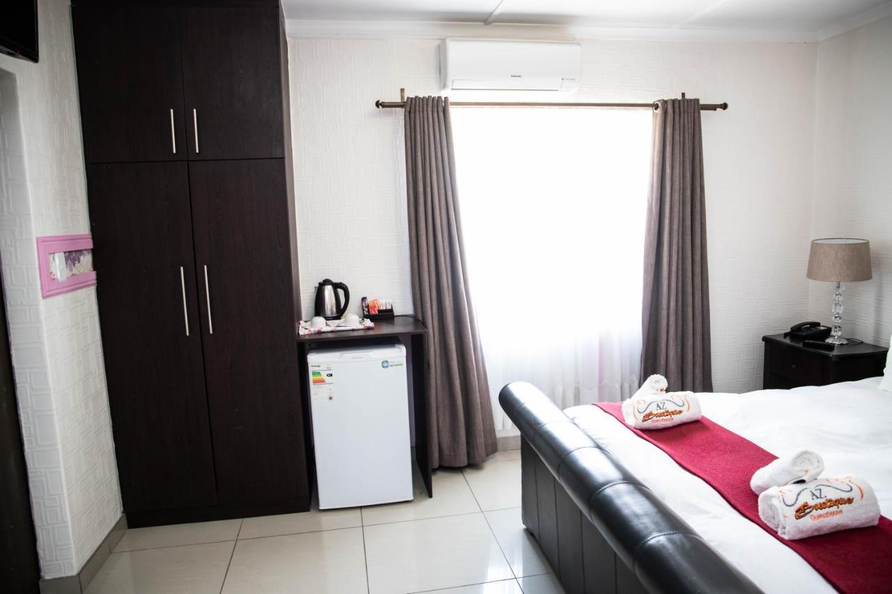 A-Z Boutique Guesthouse Windhoek Esterno foto