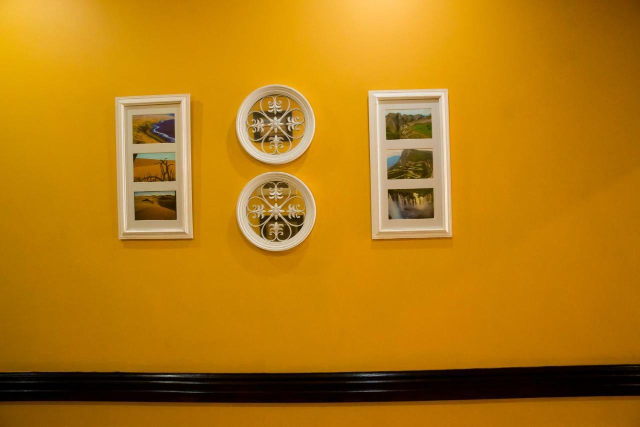 A-Z Boutique Guesthouse Windhoek Esterno foto